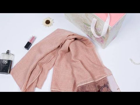 Maryam's Essential - Maryam's Diamond Style Plain Cotton Lace Edge Hijab