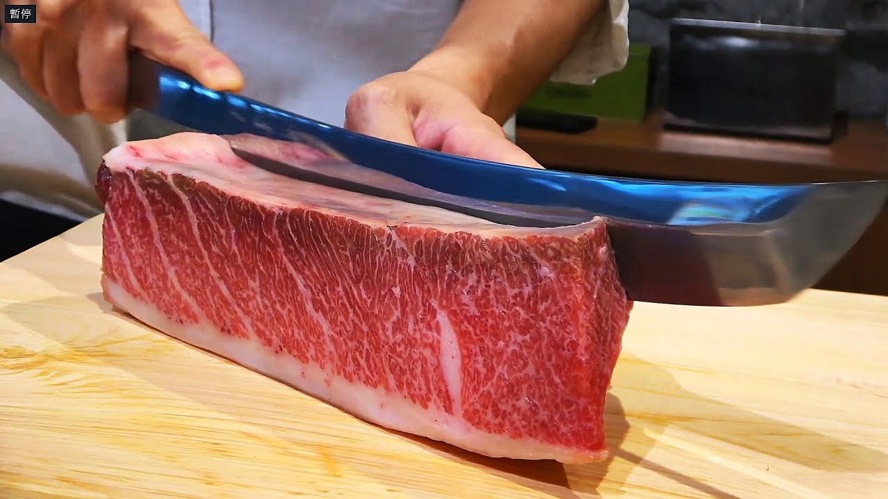 Master Chef Creates Exquisite Otoro Sushi – Taiwan’s Finest Sashimi Experience!