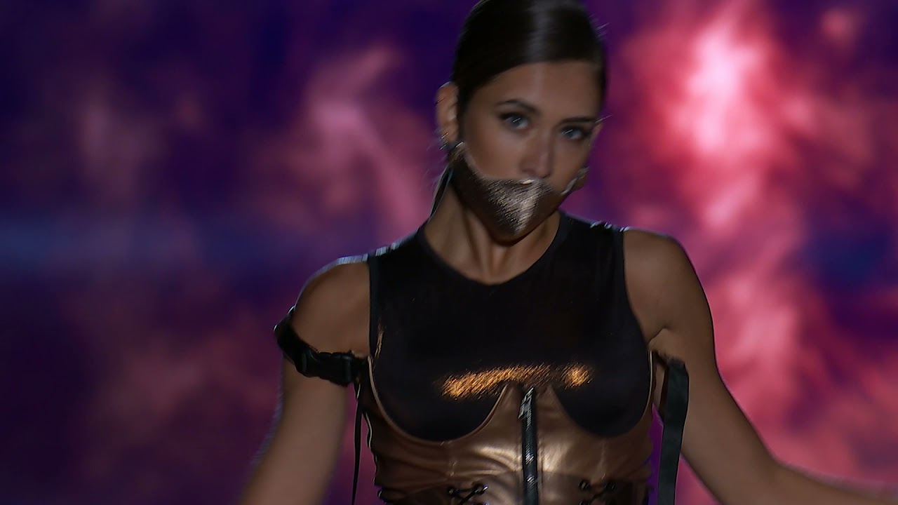 MAYA HANSEN Vídeo Desfile Completo MBFWM Colección Primavera Verano 2022