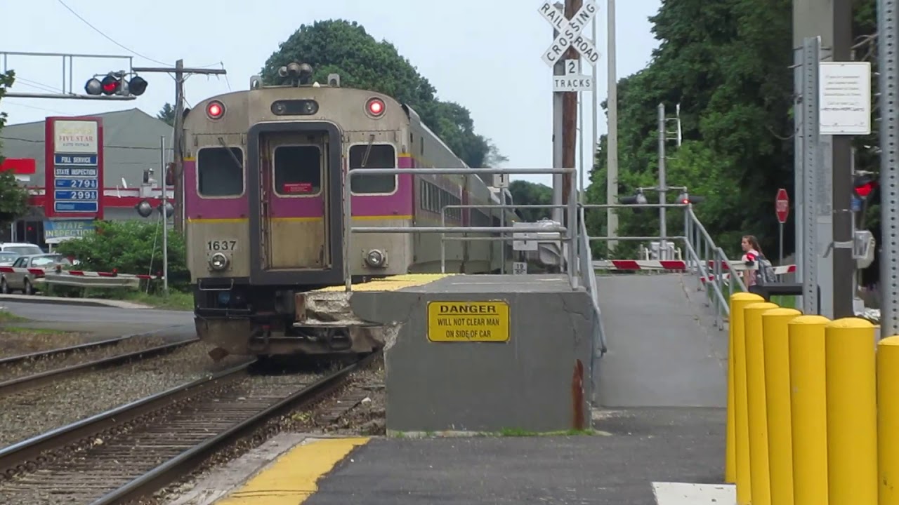 MDTX 1056 on the Newburyport/Rockport Line