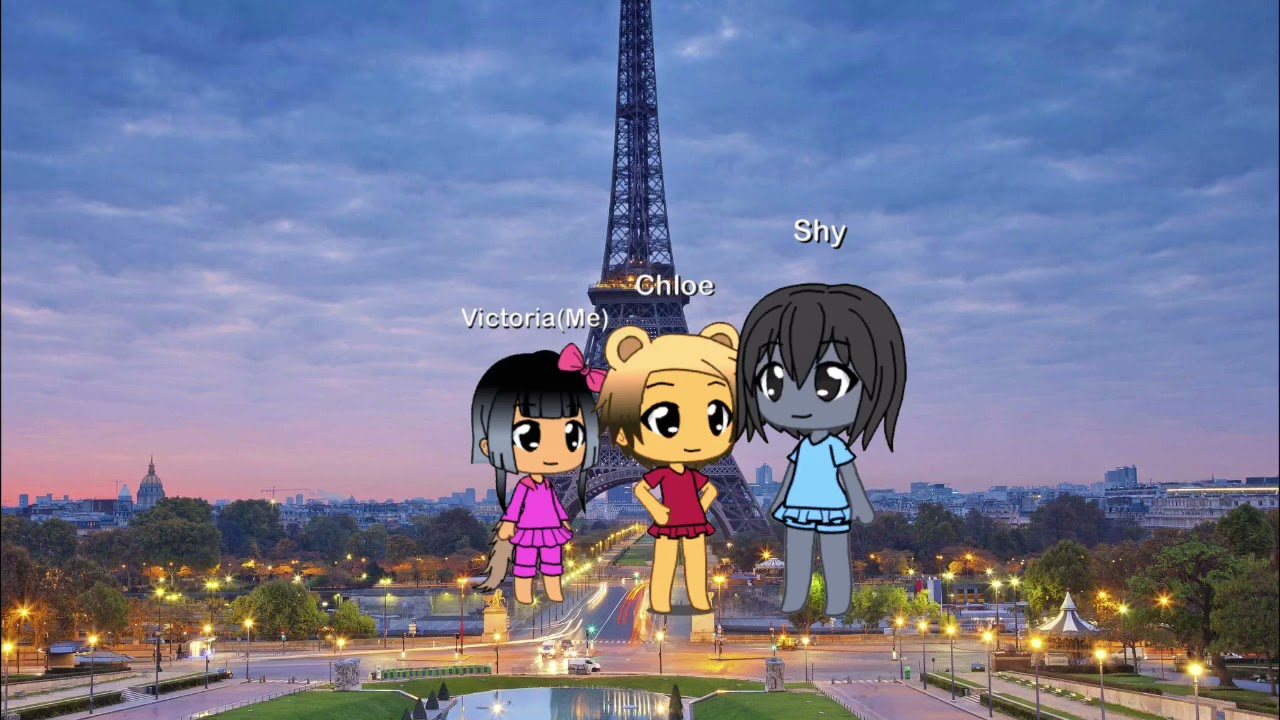 Me Chloe And shy in Paris in Front of the Eiffel Tower