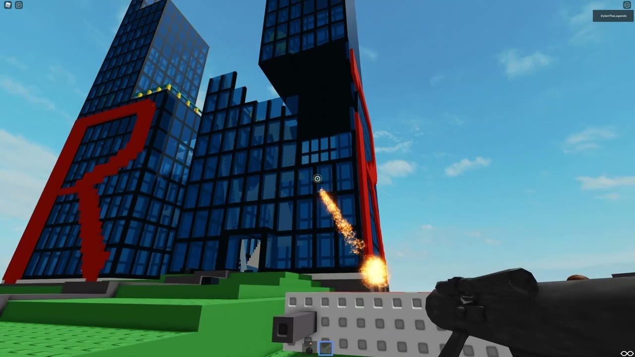 Me destorying Roblox HQ (Gone Wrong)