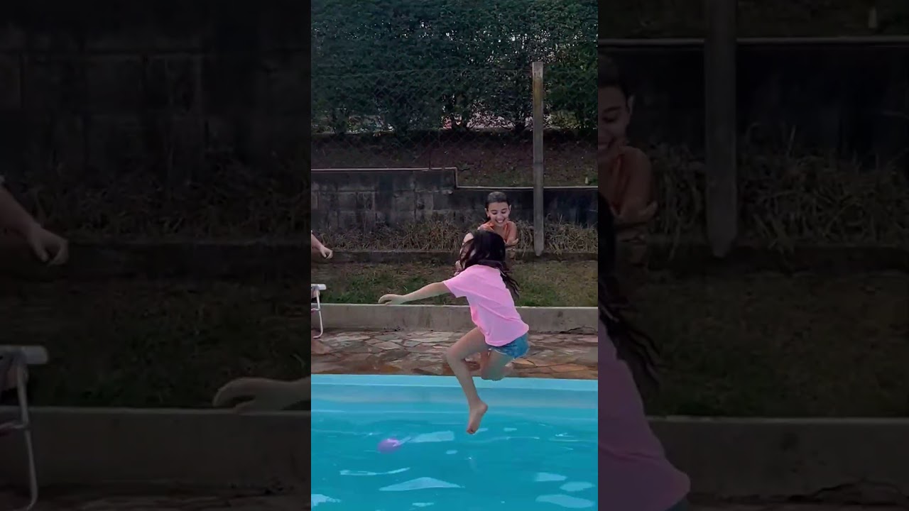 ME VINGUEI E JOGUEI ELAS NA PISCINA !!