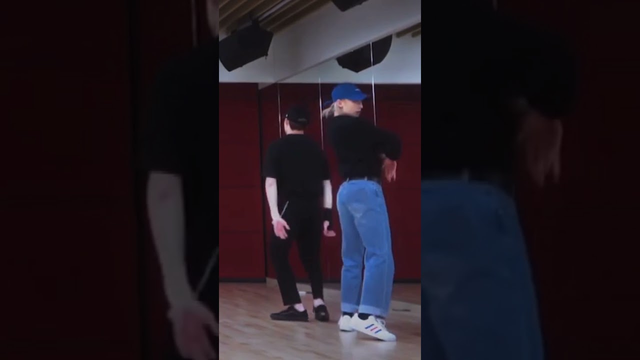me: wipe sweats✨ #straykids