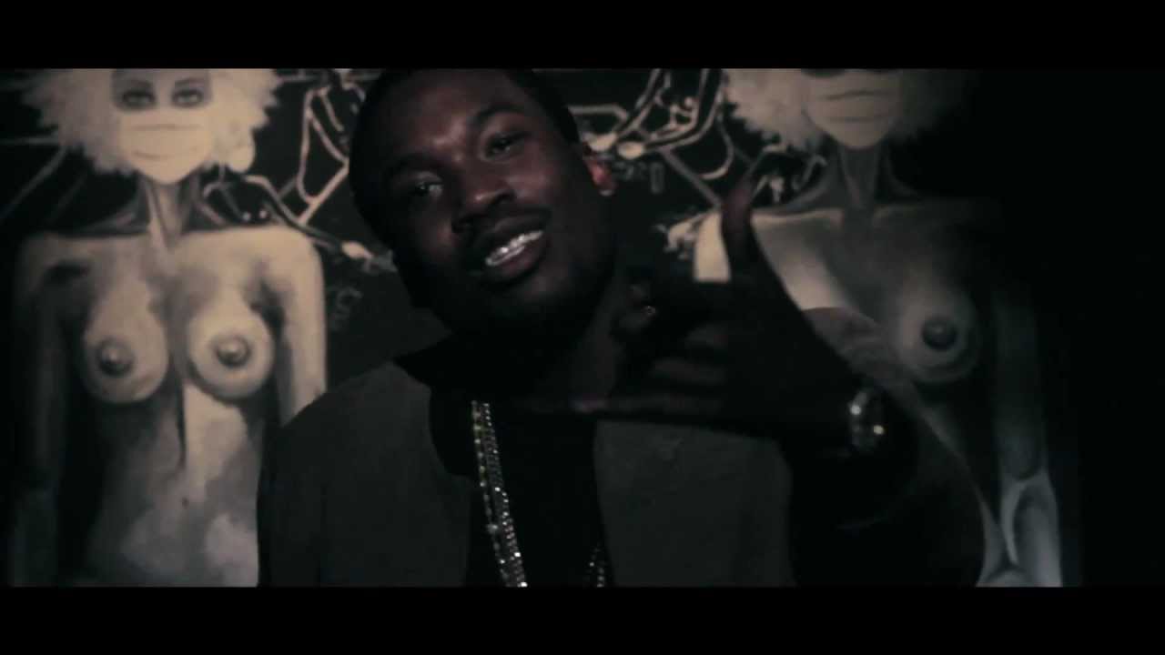 Meek Mill - Dream Chasers 2 Intro (Official Video)