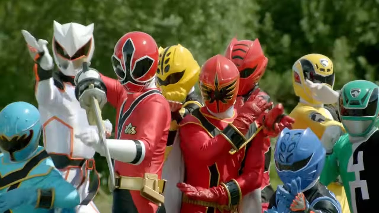 Mega Mission | Megaforce | Full Episode | S20 | E01 | Power Rangers Official