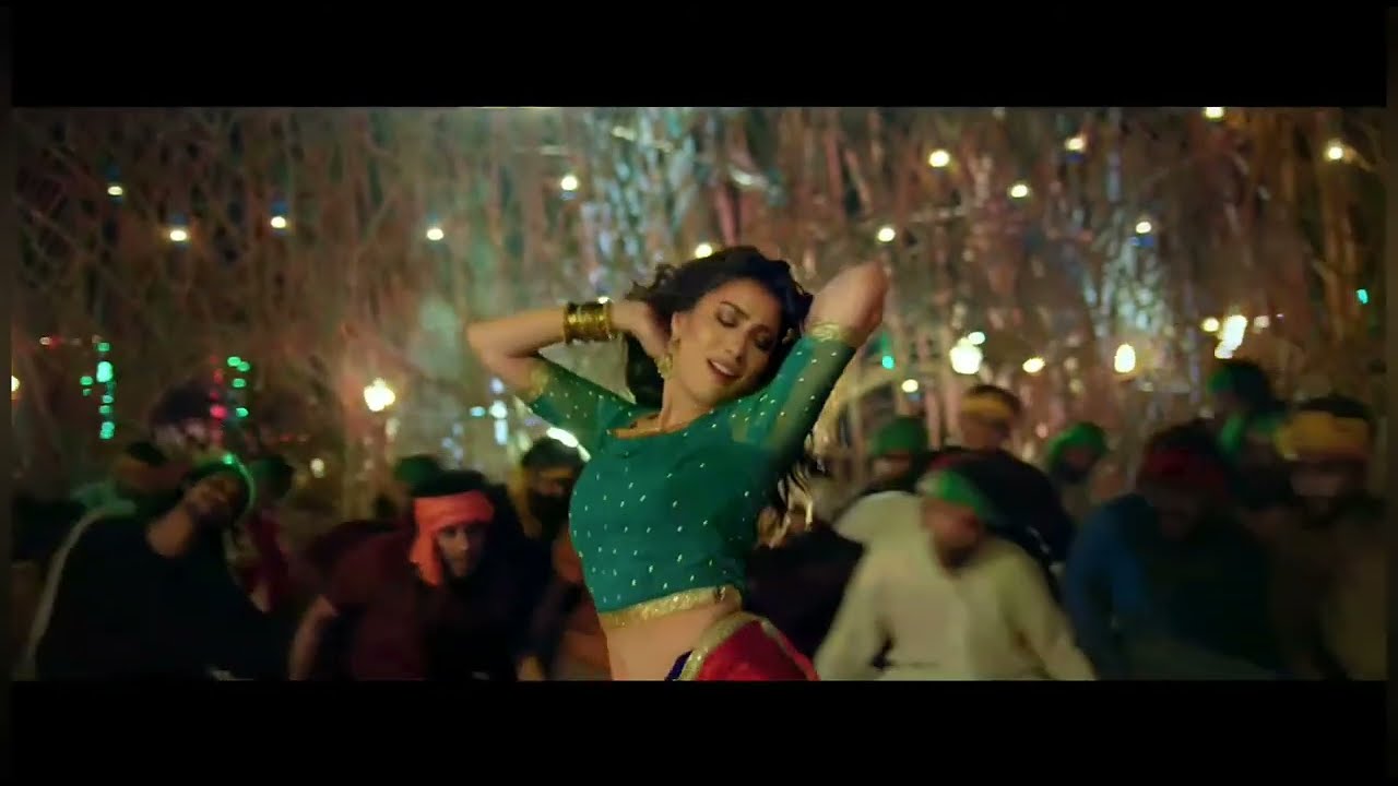 Mehwish Hayat Navel .HD 1080