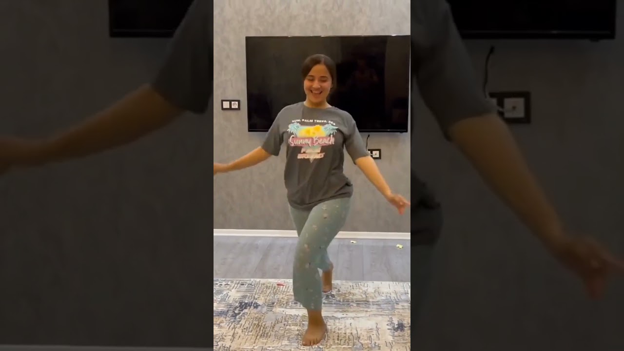 MELEK AZAD ATESLİ TİKTOK VİDEOLARI 🔥🙄
