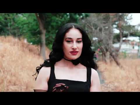 Melek Güneş - Geçmişe Sarmışım