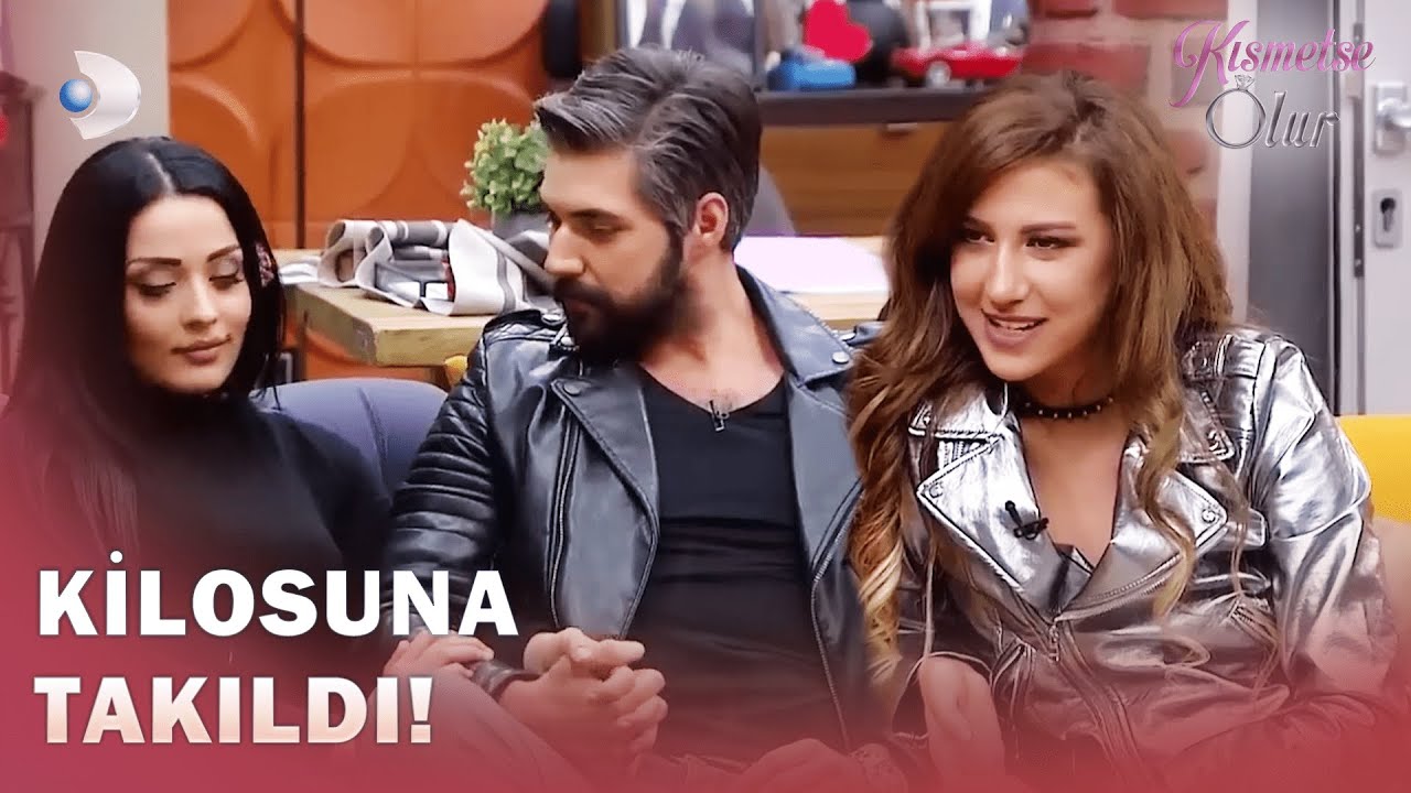 Melis Damatlar Evine Gidince, Hazal Semih'in Yanına Fırladı!  - Kısmetse Olur 292. Bölüm