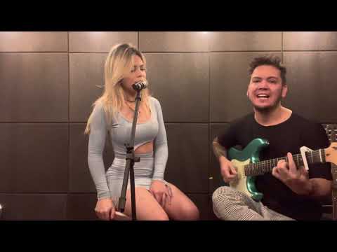 Melody ensaio descontraído
