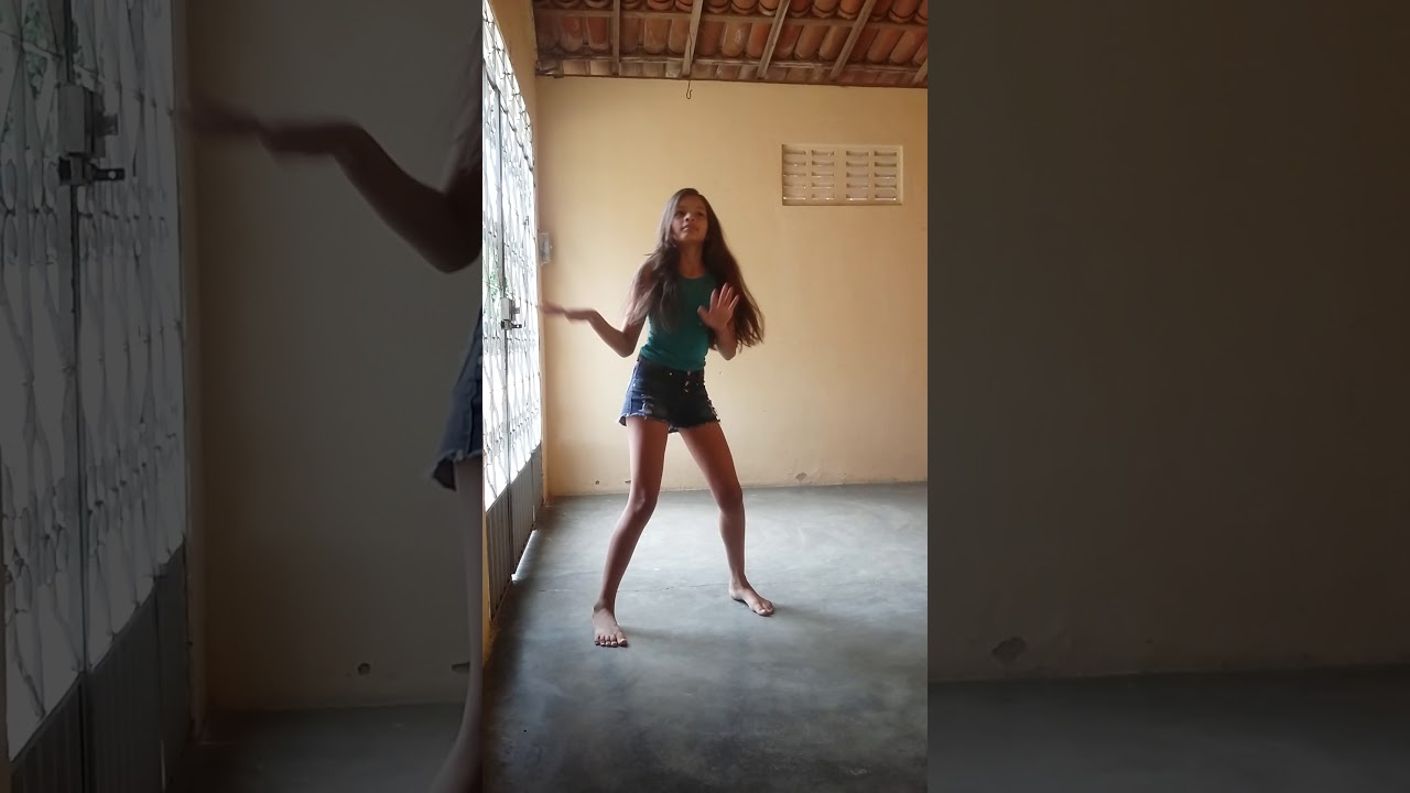 menina dançando o grave bater