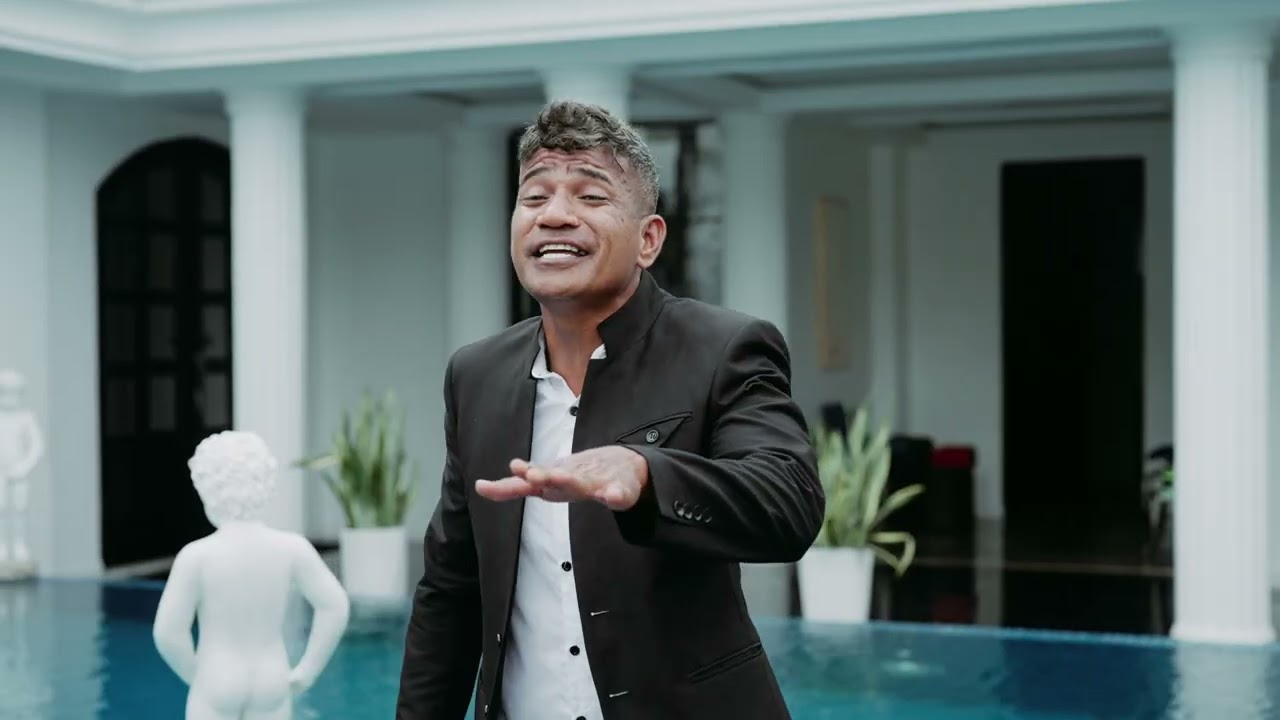 Menina Lindisima _ Paity Desterado I Official Music Video
