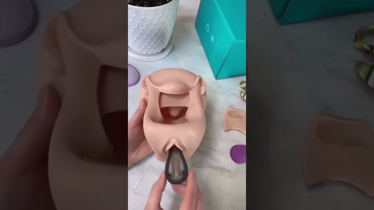 menstrual disc insertion #youtubeshorts  #mbbs