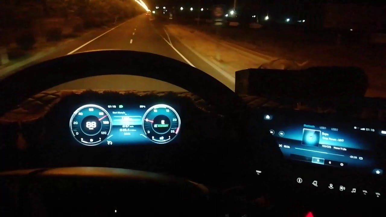 Mercedes actros 1848-1851 gece  kokpit görüntüsü