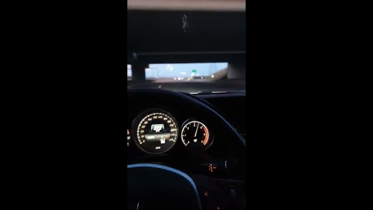 Mercedes e250 4 matic 230 km story