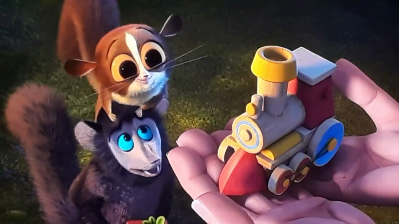 Merry Madagascar Santa Ruins Julianuary Scene