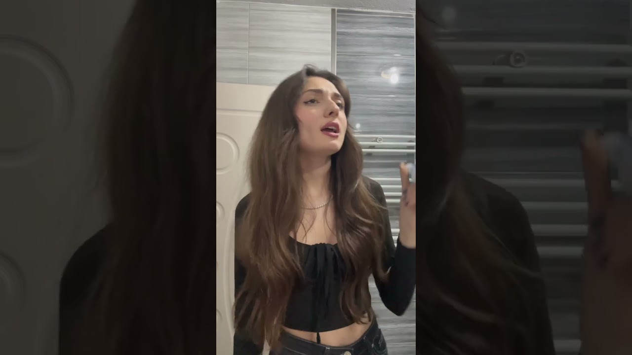 Merve Özbağış - Beyza Özbağış - Kardeşim şarkılarımı bölüyor :/@beyzaozbagis