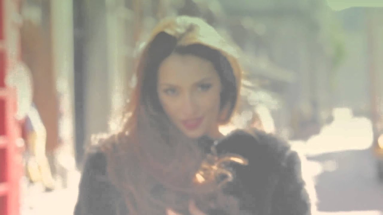 METRO Magazine : Solenn Heussaff