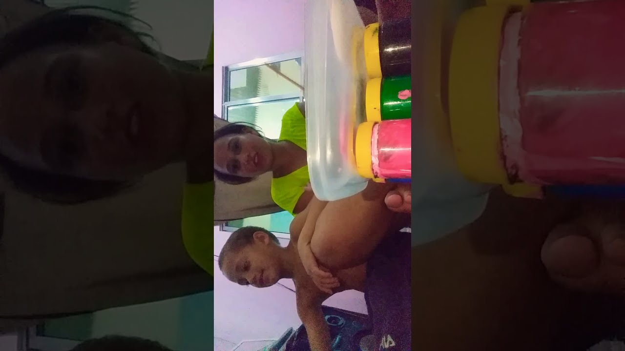 meu irmão me pitani eu pintando meu irmão Olha o resultado que deu  e deixe like muito por favor 🤗😘