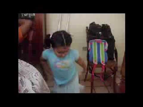 mi primita bailando :) !!!!
