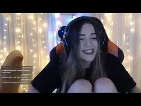 Miafitz Çeken Kedi