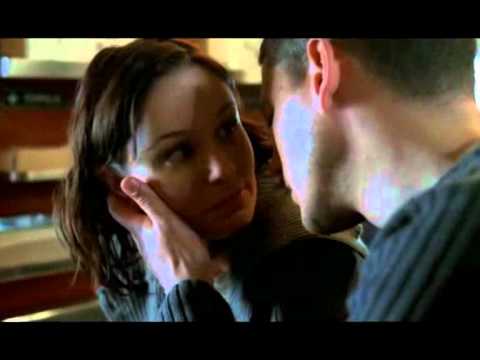 Michael & Sara's best kisses
