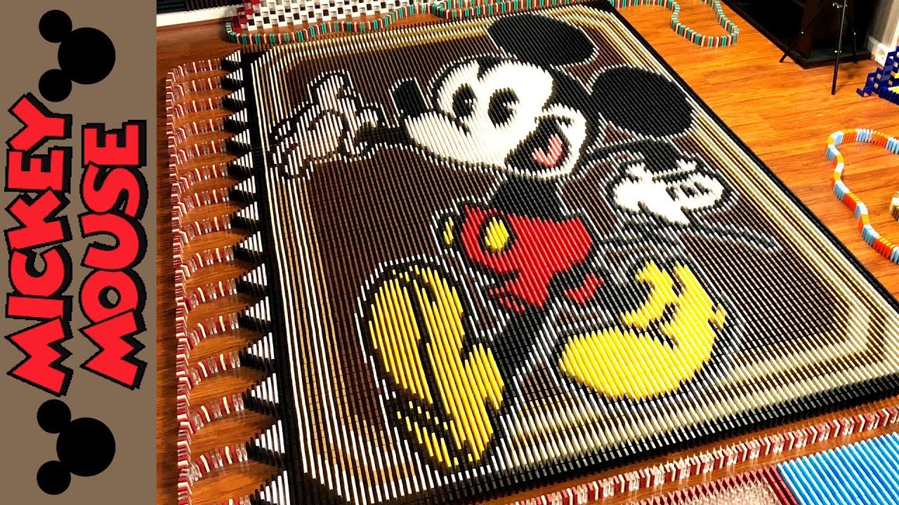 Mickey Mouse (IN 25,751 DOMINOES!)