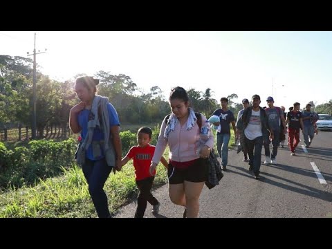 Migrantes hondureños ingresan a México con EEUU en la mira