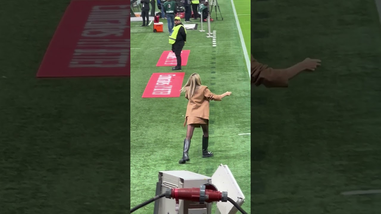MILAN-JUVENTUS Diletta Leotta Show