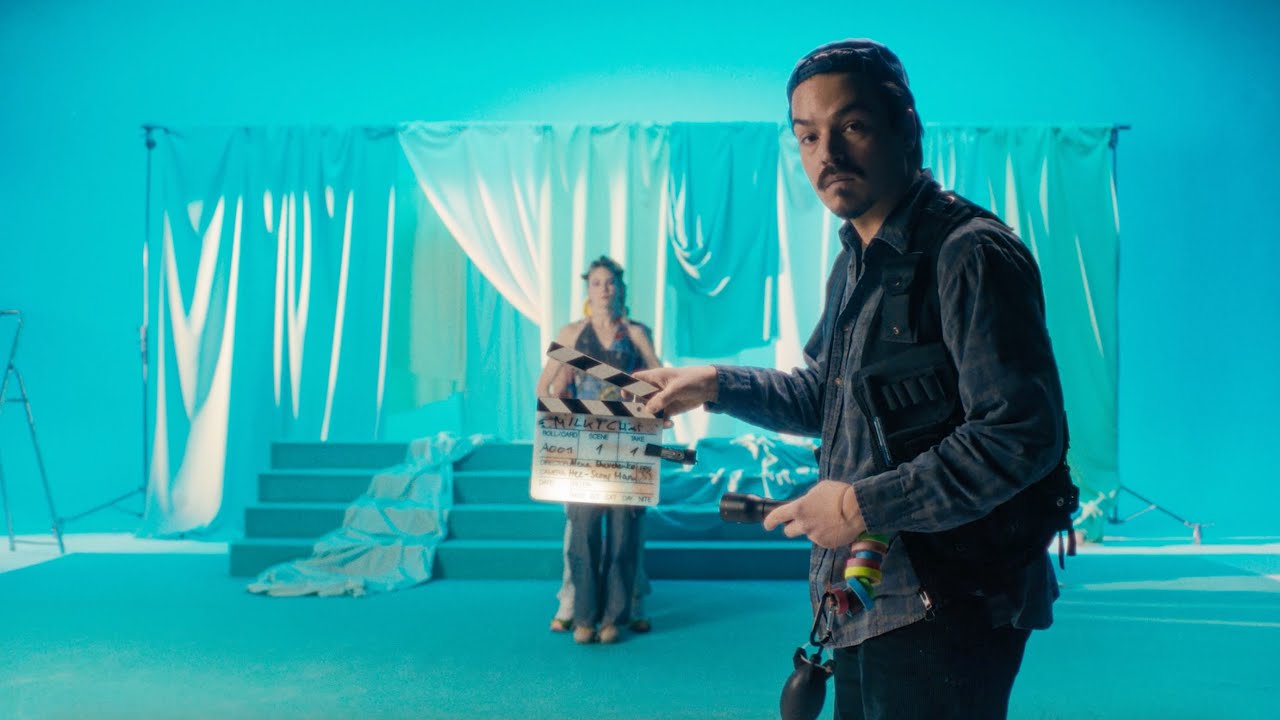 Milky Chance - Living In A Haze (Official Music Video)