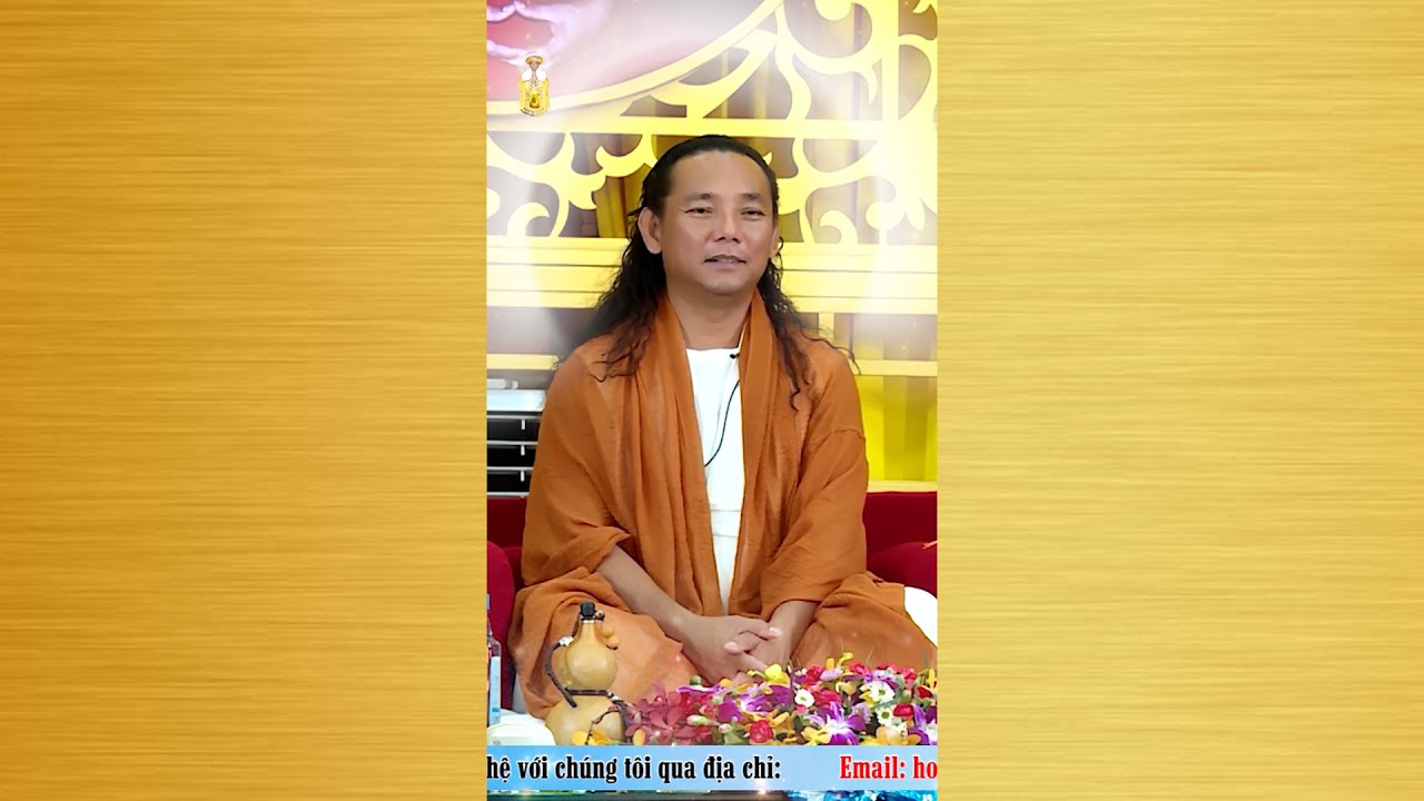 MINH SƯ THẮP SÁNG NGỌN MINH ĐĂNG TRONG MỖI CHÚNG SANH/MASTER LIGHTS UP INNER WISDOM IN EVERY BEING.