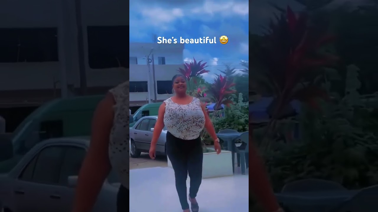 MISSLOLOCI| She’s beautiful