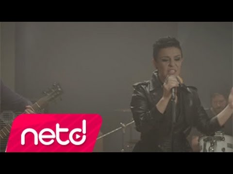 Model - Ağlamam Zaman Aldı (İnkar)