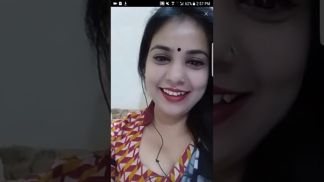 mohini sharma bigo hot live share sexy cleavage