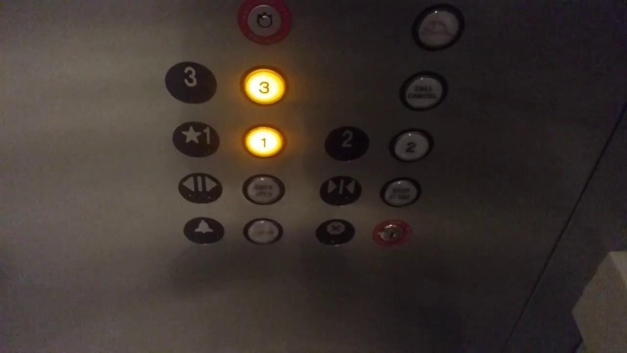 Montgomery Hydraulic Elevator @ West Market - Mall of America - Bloomington, MN