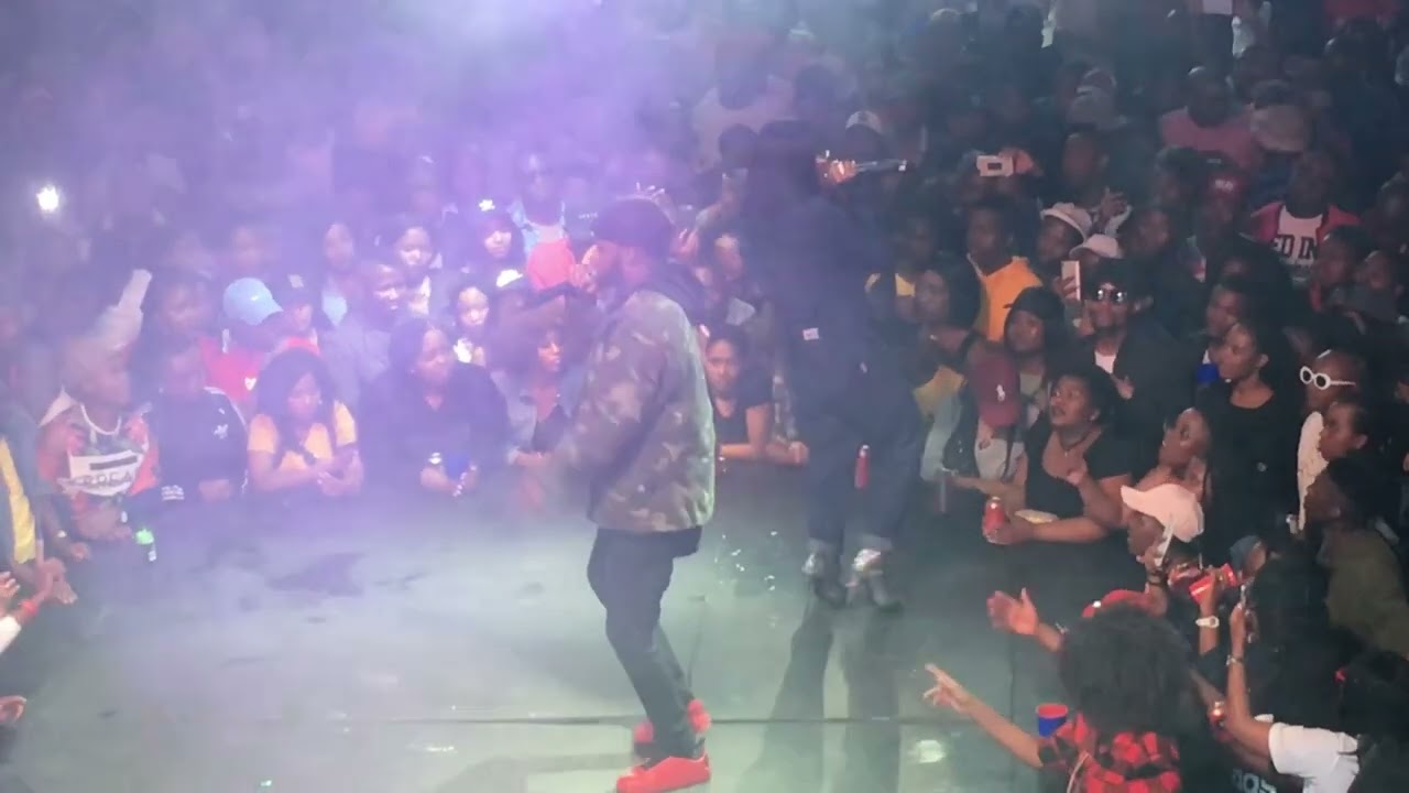 Moozlie Ft Kidx live performance tribute at Zone 6 Venue Soweto