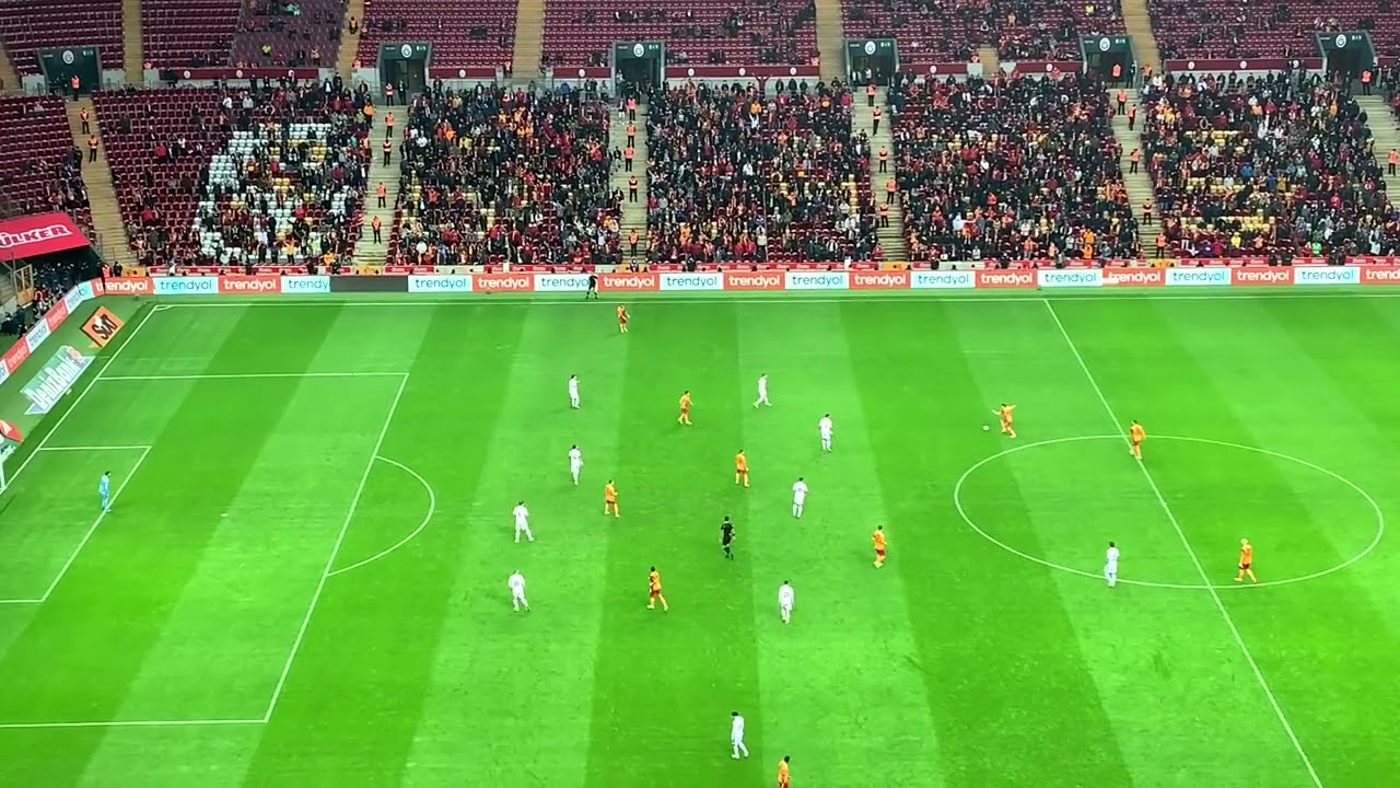 MORUTAN'IN KONYASPOR'U ÇALIMA BOĞDUĞU ANLAR TRİBÜN ÇEKİM!!!