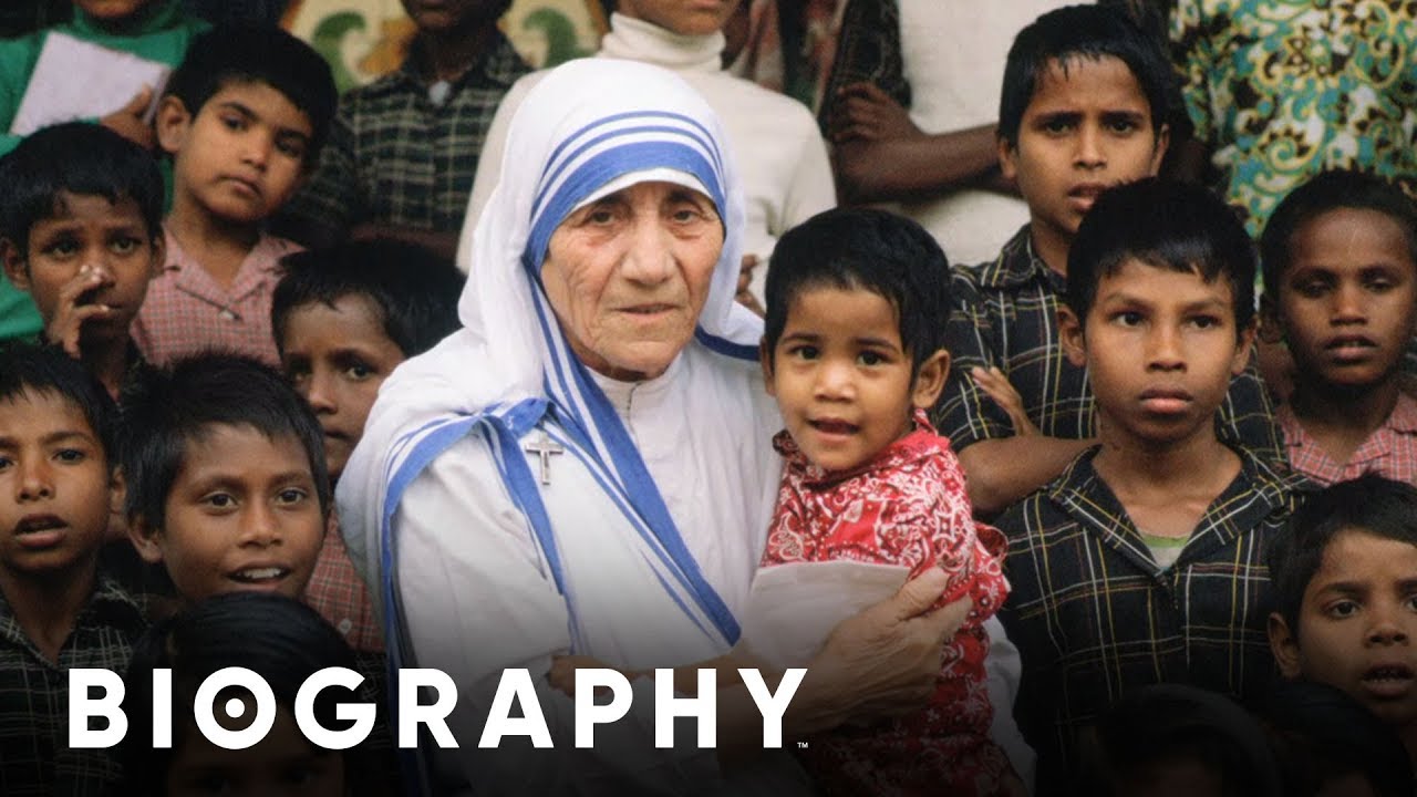 Mother Teresa - 20th Century Humanitarian | Biography