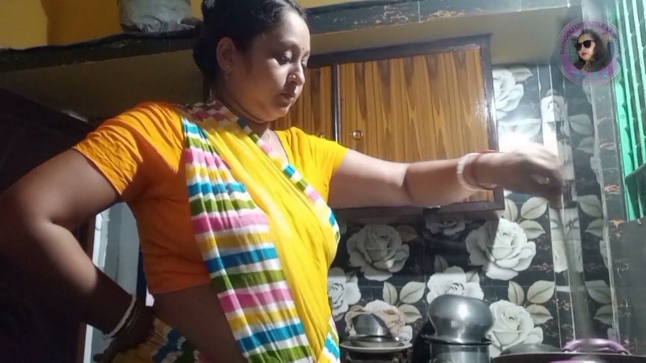 Mousumi Saree Boudi cooking vol  27