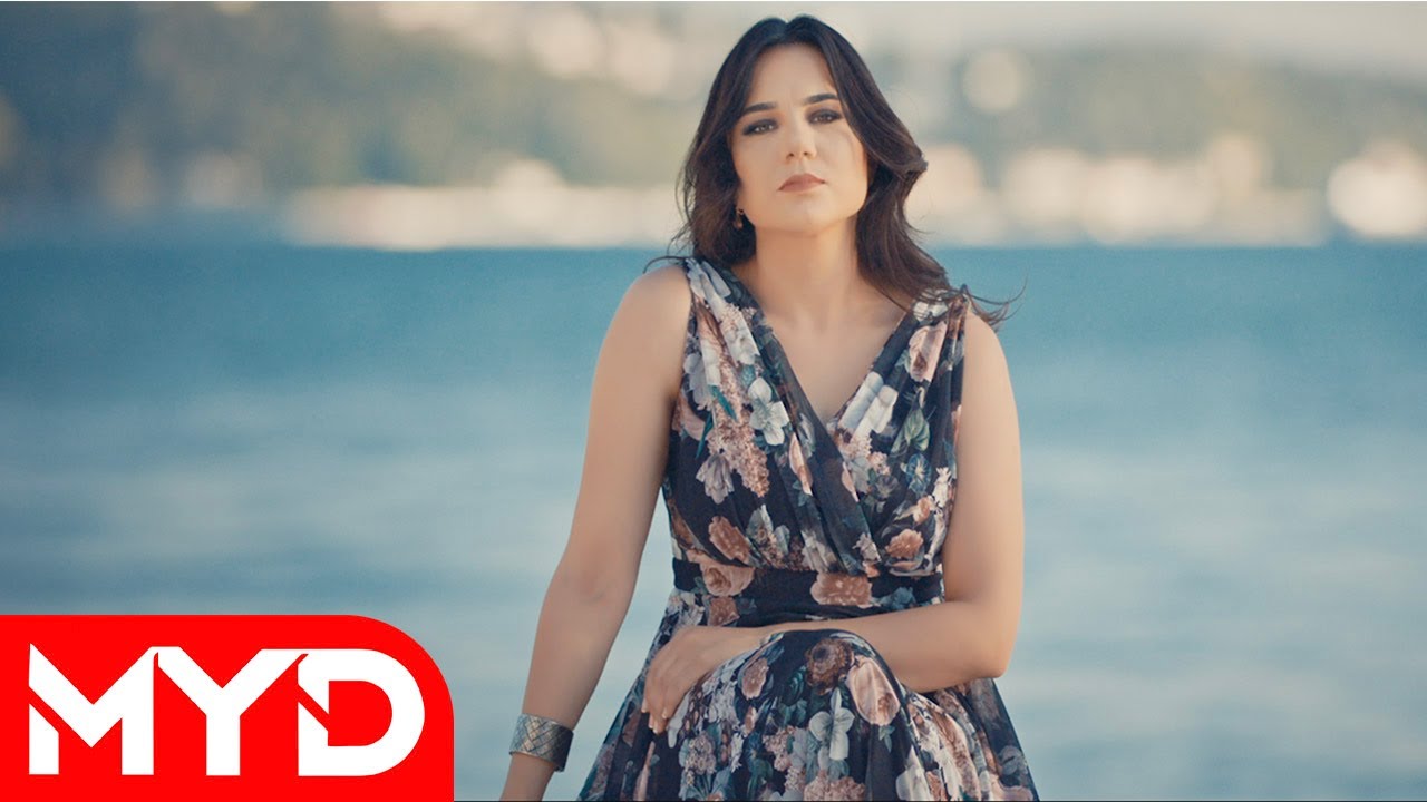 Ümran Gülcan - Adam Gibi Sevgili  [Resmi Video]