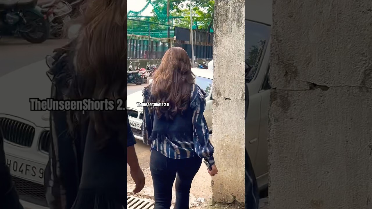 Mrunal Thakur🔥looks so gorgeous on her shooting spot|The Unseen Shorts 2.0 #mrunalthakur