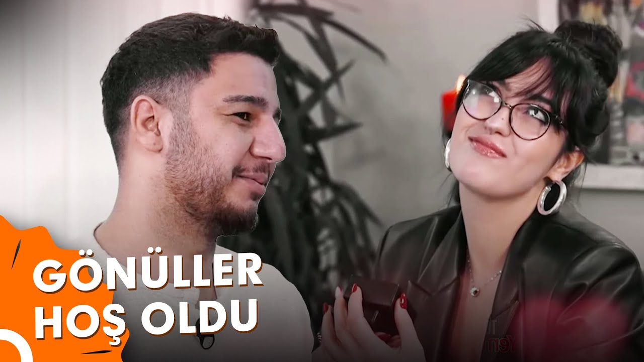 Müslüm ve Feyza Hediyeleşmeye Devam Ediyor 🥰 | Zuhal Topal'la Yemekteyiz 309. Bölüm