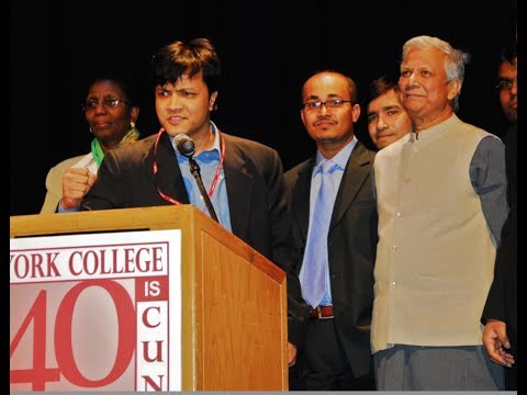Muhammad Yunus at Rashidul Bari's Book Ceremony
