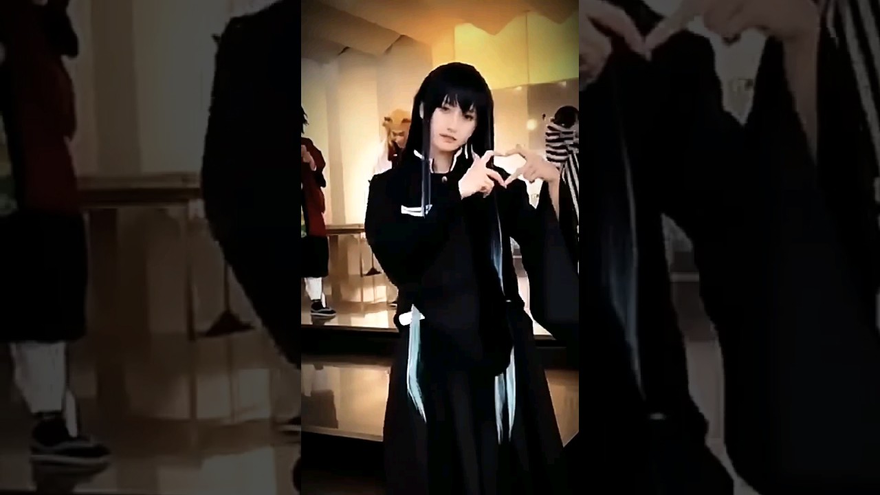 muichiro be showing you some love!😍 #demonslayer #cosplay #muichiro #memes