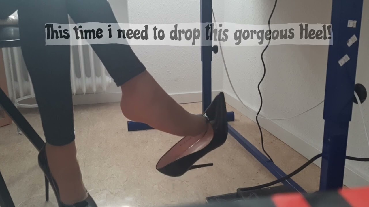 Mulanka Dangle under Desk