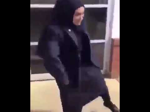 MUSLIM GIRL DANCING .