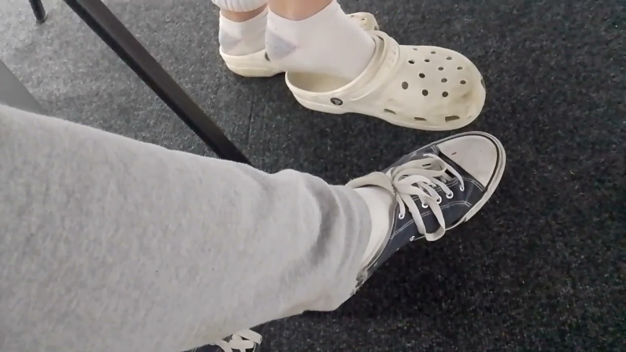 My Best Croc Shoeplay!