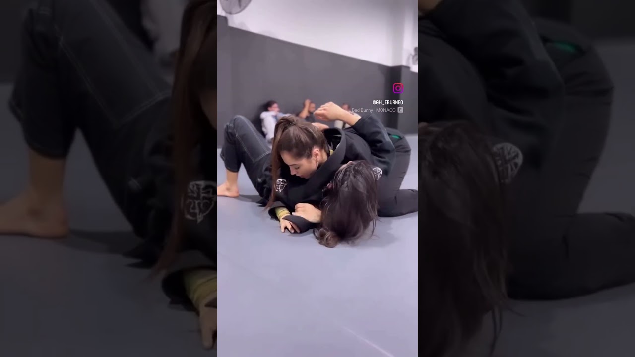 My Favorite Lapel Position in Jiu-Jitsu 🥋🔒 #bjj #blackbelt #jiujitsu #shorts
