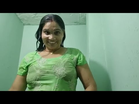 my first bathing vlog, Aunty bathing vlog /desi Aunty Bathing vlog viral